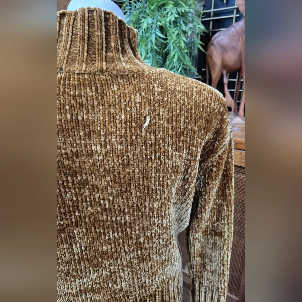 Chelsea & Theodore Golden Brown Turtleneck Sweater - Picture 5 of 8